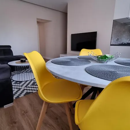 Feel Like At Apartment *