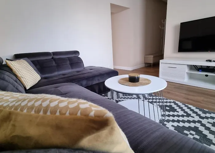 Feel Like At Apartment *